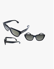 Load image into Gallery viewer, Burberry Sunglasses BE 4277 F 3758/3 BLACK
